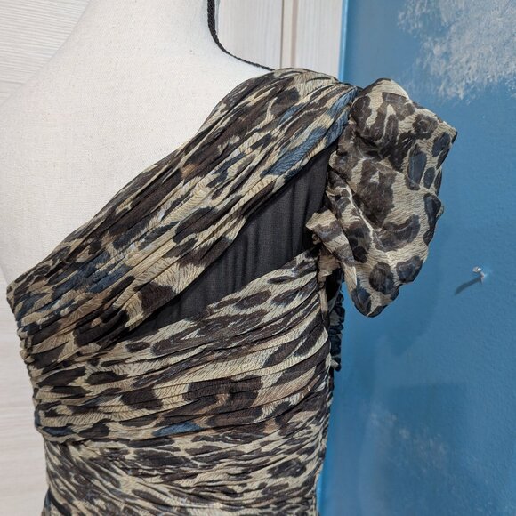 Vintage CACHE Elegant One-Shoulder Animal Print Dress, size 8. - Picture 8 of 13